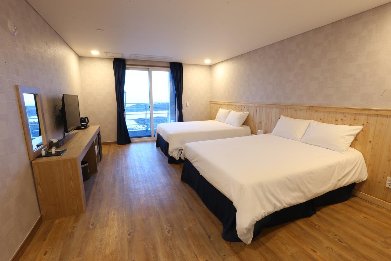 Hotel52 Seogwipo Ngoại thất bức ảnh
