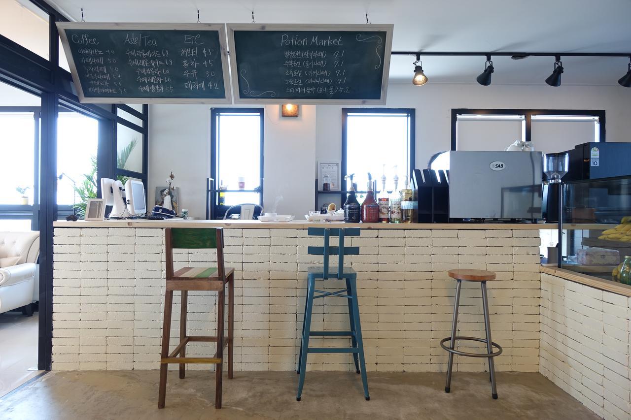 Hotel52 Seogwipo Ngoại thất bức ảnh